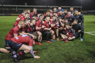 鶹ýAV Dragons Rugby Academy, with their Trophy.