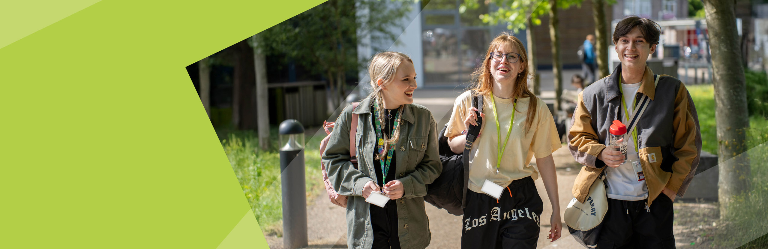 Students walking through Crosskeys campus