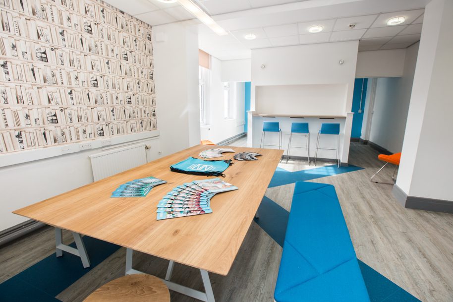 HE Hub interior Usk