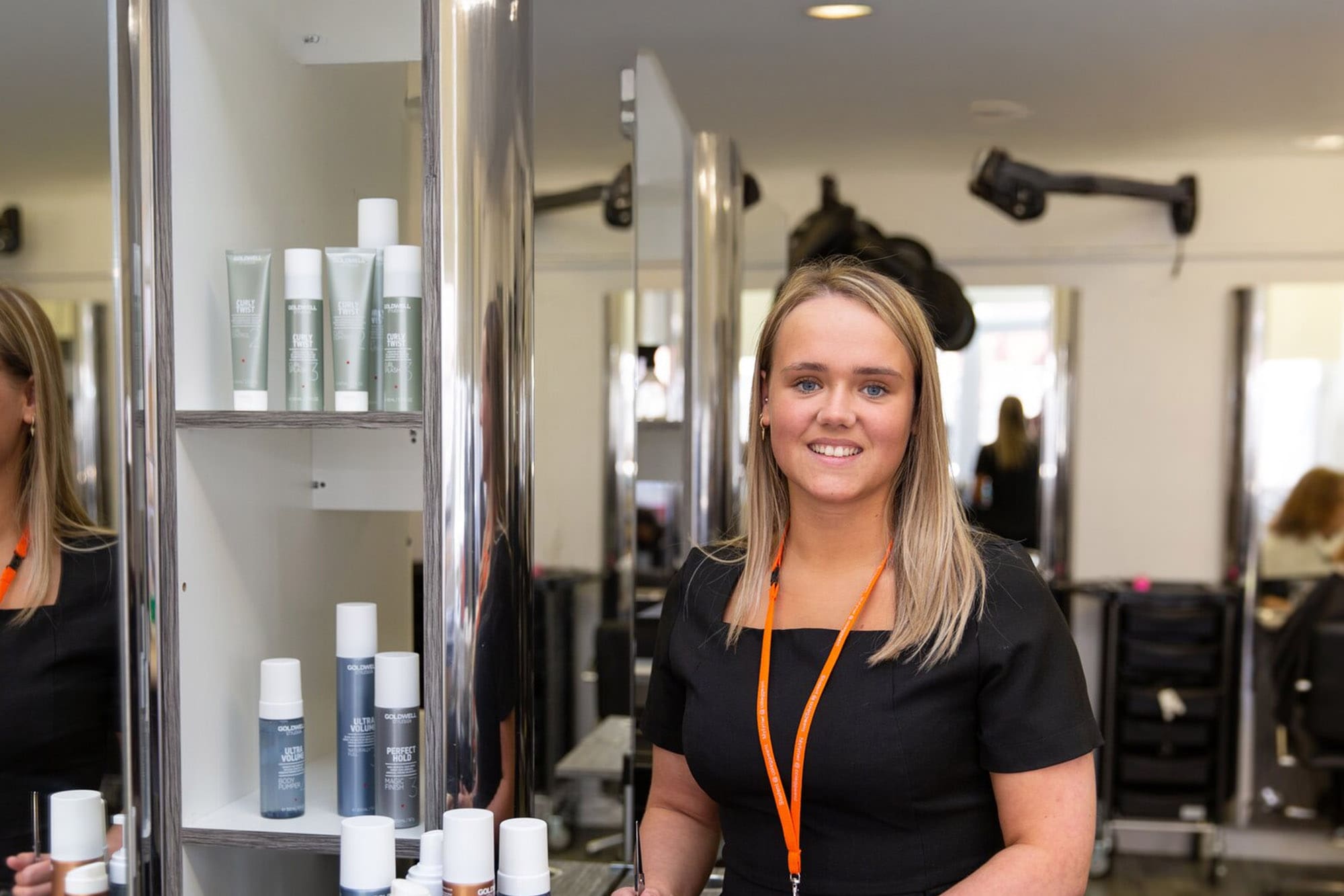 Student in hairdressing salon